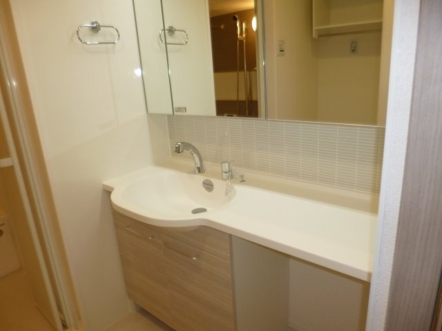 HONEY BEAR Aの独立洗面台|シャンプードレッサー