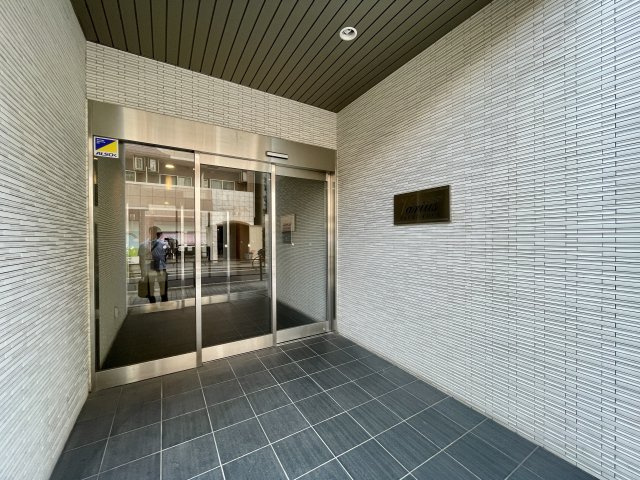 Varius長居公園（ヴァリウス長居公園）のエントランス