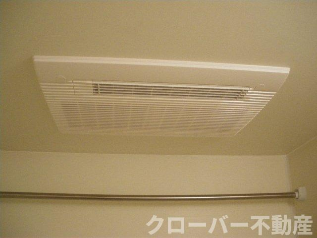 ボヌールの浴室|浴室乾燥機（イメージ）