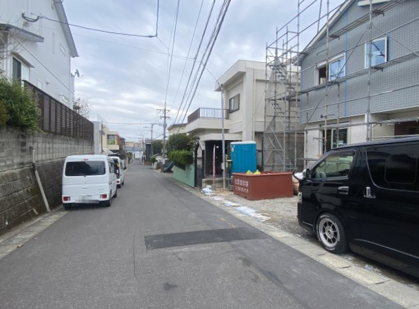 武岡4丁目　S-pasio　B棟の前面道路含む現地写真|前面道路は幅員6.0ｍです。