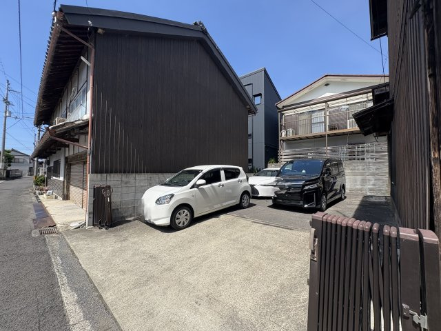 観音寺戸建ての駐車場