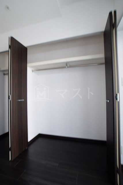SK TRUST BLDの収納