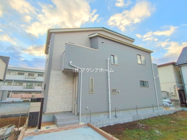 所沢市東狭山ヶ丘1丁目・全5棟　新築一戸建　4号棟