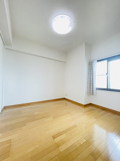 【洋室】 | シーサイドパレスフェニックス古賀