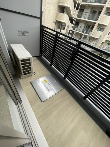 ファーストフィオーレ東灘のバルコニー