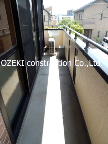 サンライズ蒲生のバルコニー