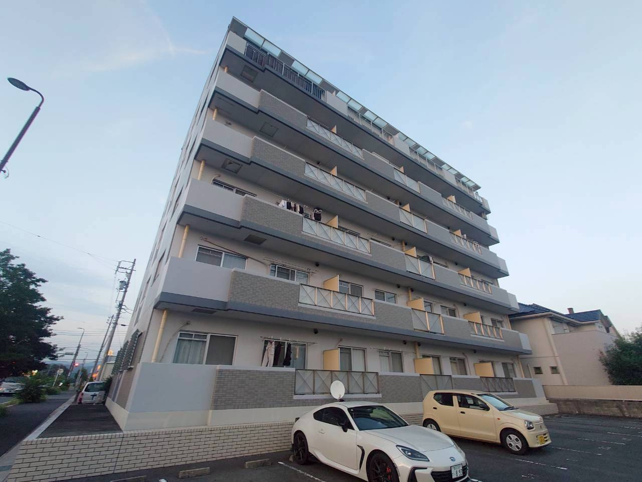 J.Sの外観