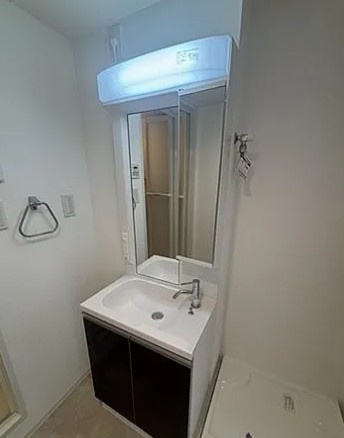 SOLASIA residence南大塚の独立洗面台