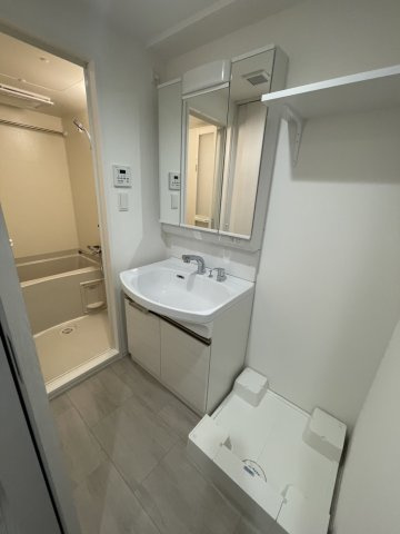 ファーストフィオーレ東灘の洗面所