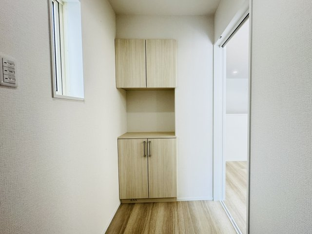 市川市大野町１丁目新築戸建（大野町第２期）の玄関|シューズボックス付き