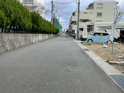 【前面道路含む現地写真】 | 売土地　明石市西朝霧丘