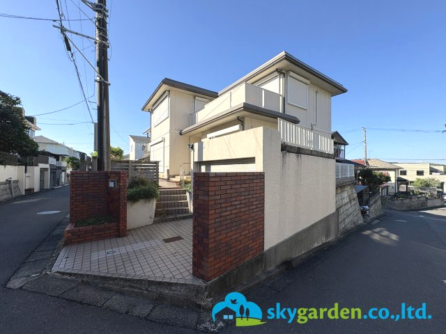 鎌倉市腰越　中古戸建の外観