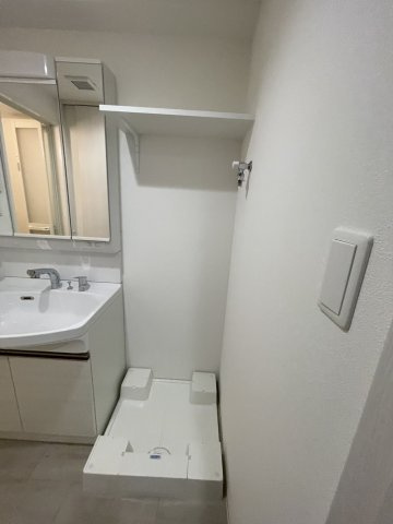 ファーストフィオーレ東灘の洗面所