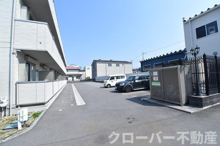 サンライズ豊益 築港町の駐車場|駐車場