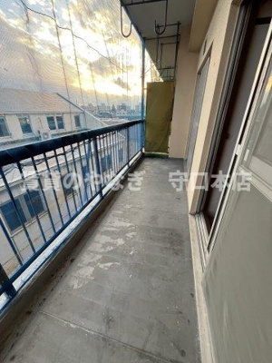 【バルコニー】 | レジデンス東門真 | 広々としたバルコニーです