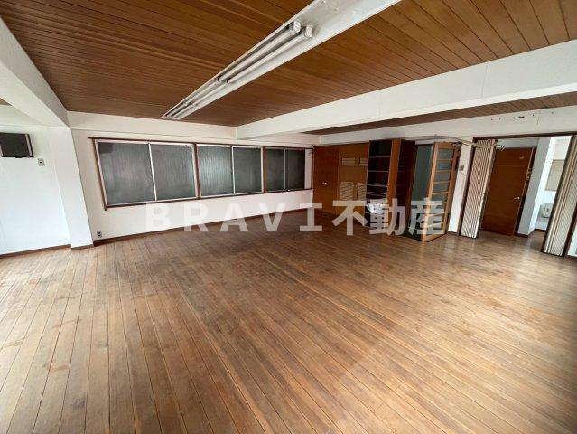 リンク西天満ビルの内装