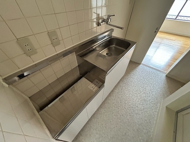 リュ・プラタンのキッチン