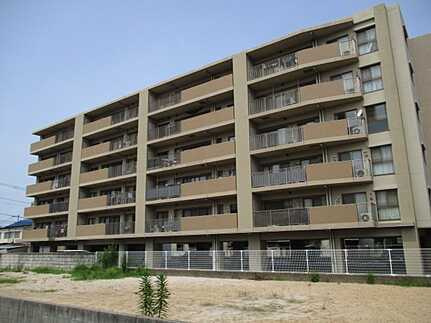 クレアセトル南観音の外観