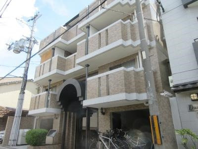 デ・リード堀川御池の外観