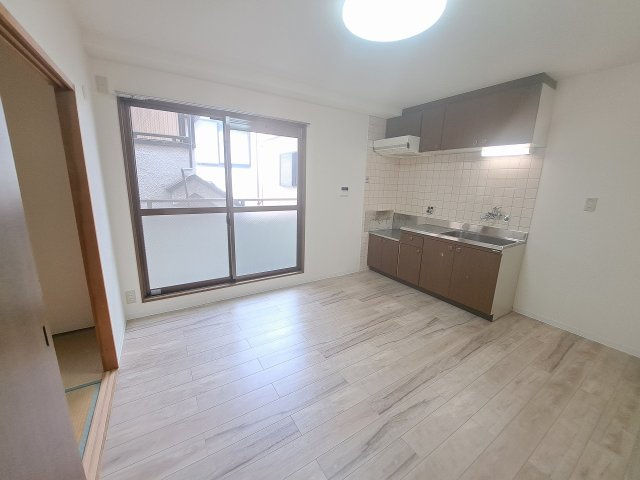 リバービレッジ上甲子園の居間・リビング