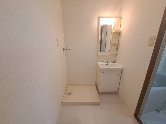 リバービレッジ上甲子園の洗面所