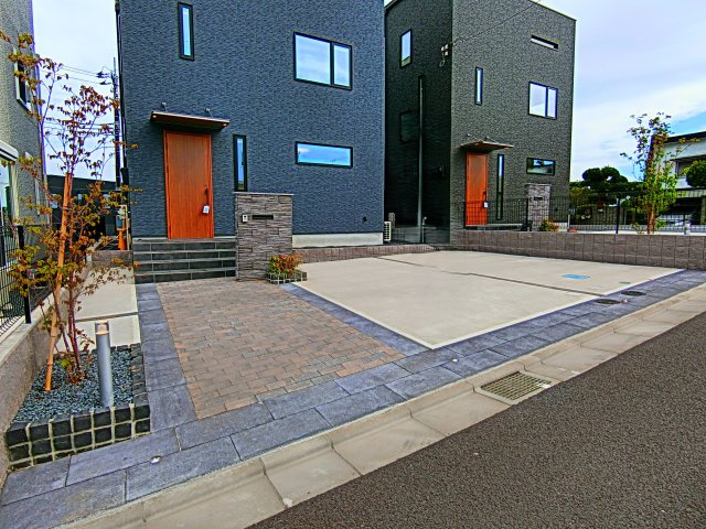 スカイタウン土気105号棟の駐車場