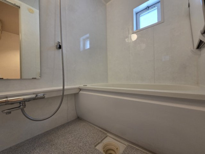 【浴室】 | 〈コモンシティ湘南衣笠サウス・リッジ〉最上階！陽当り良好！