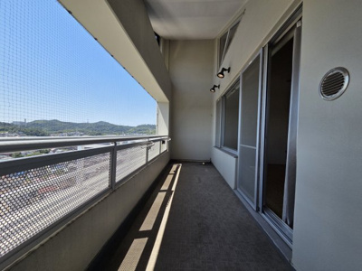 【バルコニー】 | 〈コモンシティ湘南衣笠サウス・リッジ〉最上階！陽当り良好！