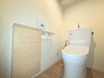 【トイレ】 | 〈コモンシティ湘南衣笠サウス・リッジ〉最上階！陽当り良好！