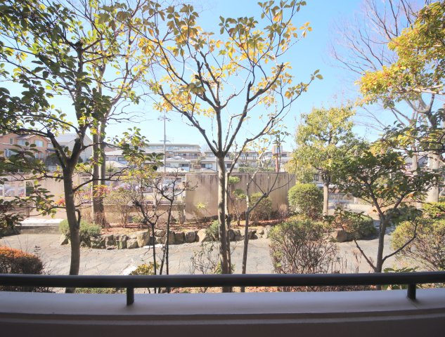 ヒルクレストあやめ池の展望