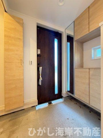 平塚市龍城ヶ丘　新築戸建　全３棟の玄関|玄関