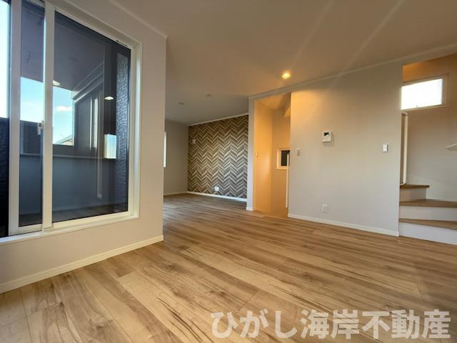 平塚市龍城ヶ丘　新築戸建　全３棟のダイニング|18.5帖　LDK