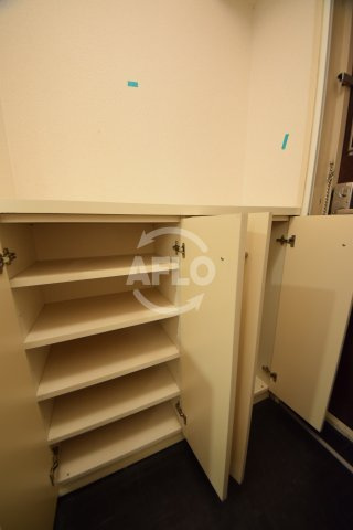 第一玉造マンションの収納|第一玉造マンション　シューズボックス