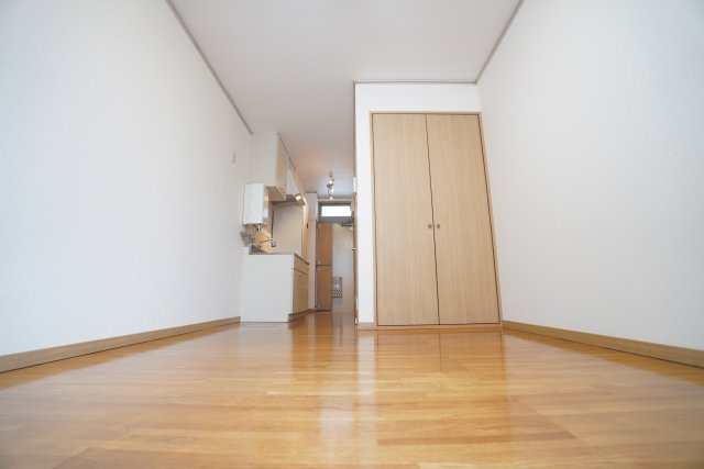 フラッツ風戸の居間・リビング