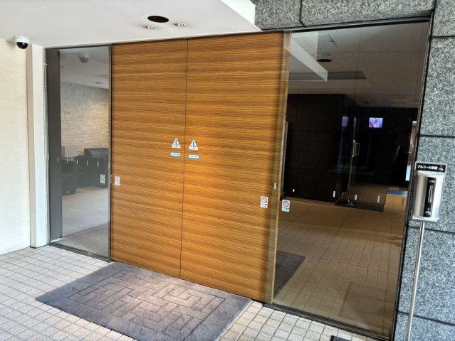 アトラスヒルズ文京白山のエントランス