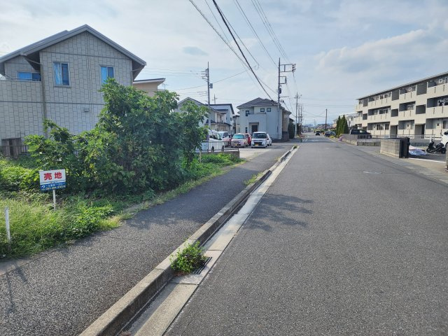 高崎市下之城町売地の前面道路含む現地写真