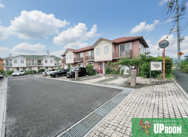 ヴィラマルタカ　Fの駐車場