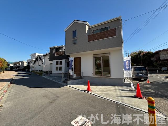 茅ヶ崎市南湖5丁目　新築戸建　全２棟の前面道路含む現地写真|現地外観