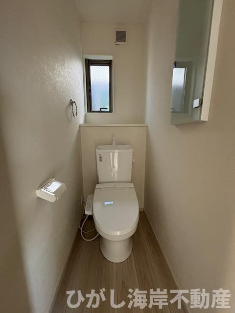 茅ヶ崎市南湖5丁目　新築戸建　全２棟のトイレ|洗浄機能付きお手洗い