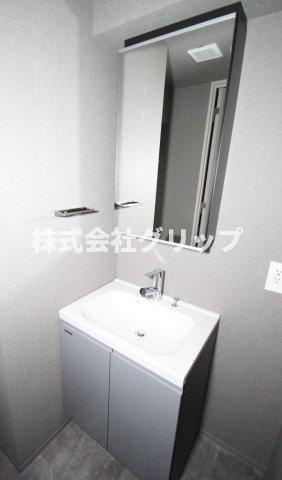 RELUXIA横濱吉野町Ⅲの独立洗面台