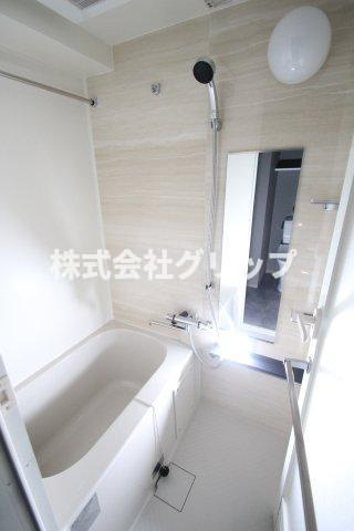 RELUXIA横濱吉野町Ⅲの浴室