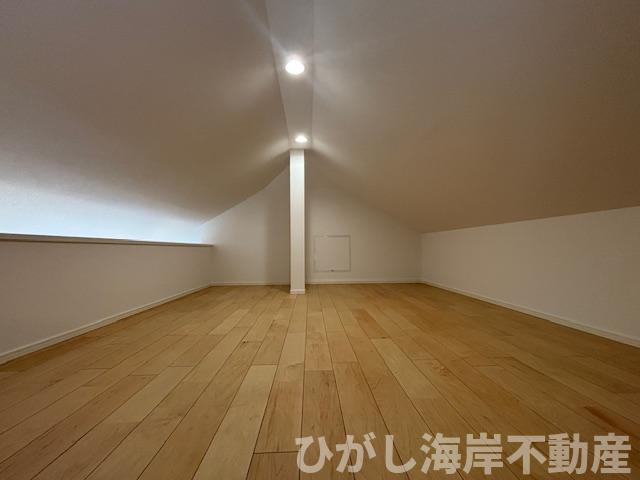 藤沢市鵠沼松が岡４丁目　新築戸建　全４棟の内装|5.2帖　ロフト