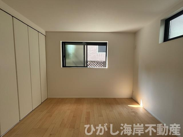 藤沢市鵠沼松が岡４丁目　新築戸建　全４棟の洋室|6.1帖　サービスルーム