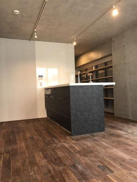 リンバ新宿御苑の居間・リビング|※別室参考画像