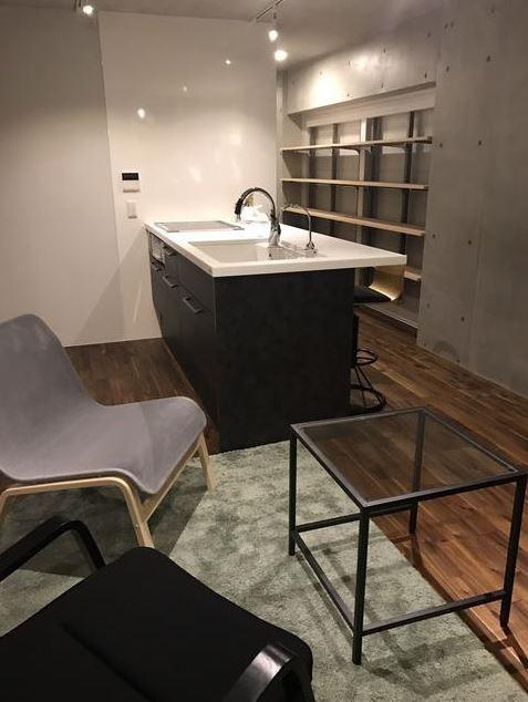 リンバ新宿御苑の居間・リビング|※別室参考画像