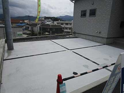 広島市安佐南区八木６丁目　新築一戸建て(全3棟)の駐車場