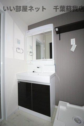 （仮称）千葉市中央区矢作町新築アパートの独立洗面台|独立洗面化粧台付き