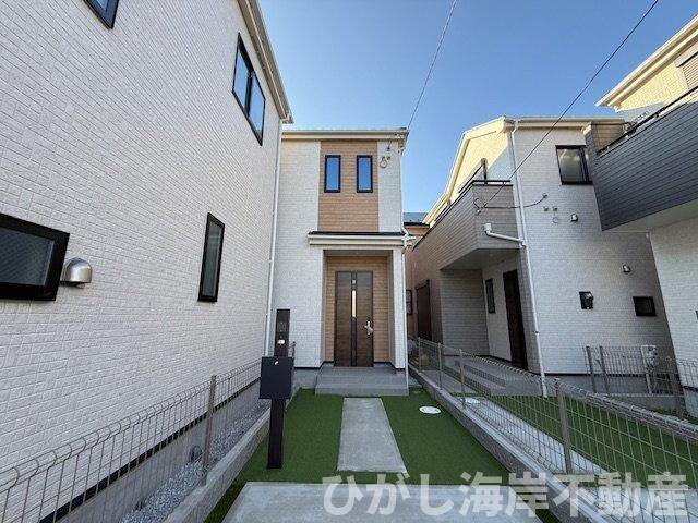 茅ヶ崎市下町屋2丁目　新築戸建　全4棟の前面道路含む現地写真|現地外観