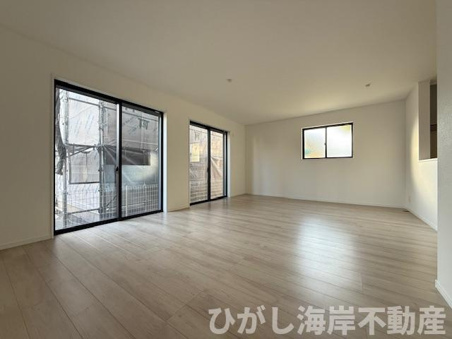 茅ヶ崎市下町屋2丁目　新築戸建　全4棟の外観|9月8日撮影　建築中　現地外観