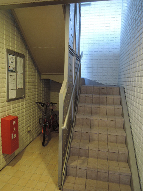 ル・ポール東白楽ＸＶのロビー